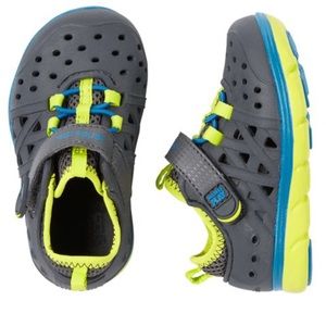 Toddler shoes